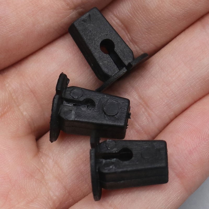 K51 Automotive interior parts car clips and plastic tapping screw base 867809966