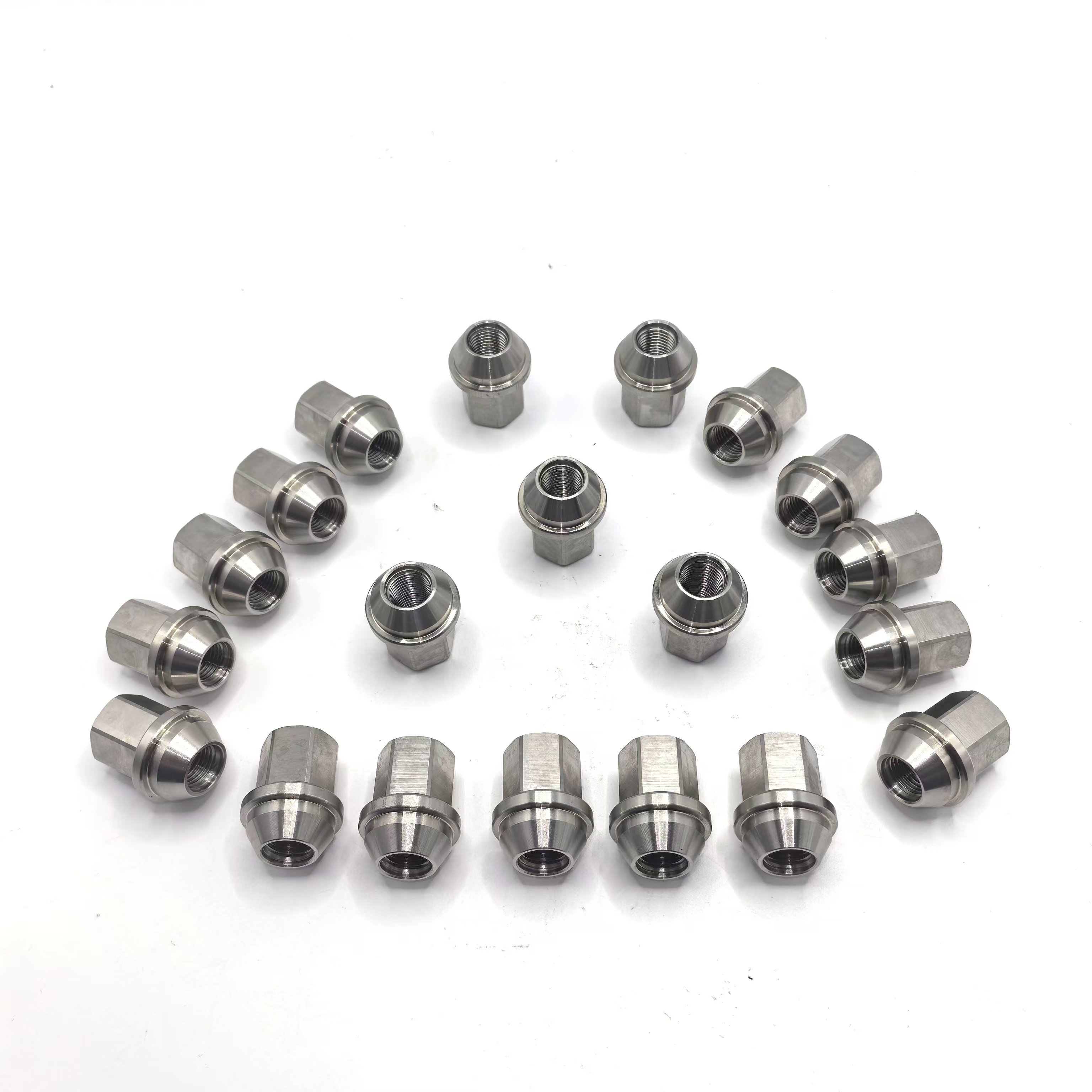 Best Performance 14x1.5 Universal Silver Flat Stainless Steel Car Wheel Lug Nut for Chevrolet Sail 3 Auto Parts Car Nut