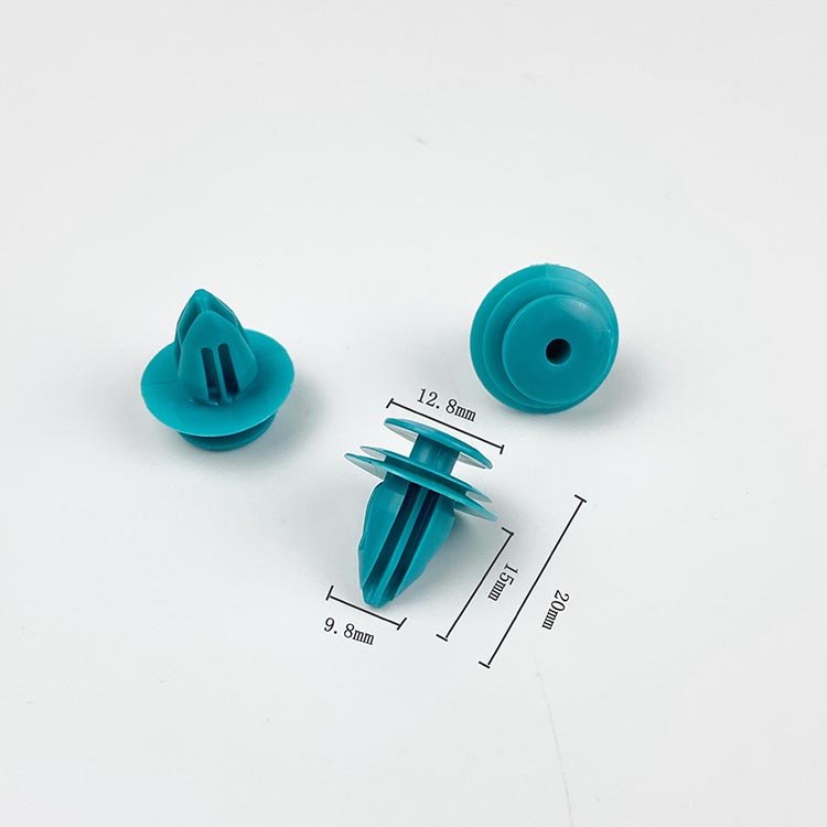 New Auto Fastener High-Performance Nylon Car Fender Clip Fasteners Rivet Bumper Clips Fastener Suppliers