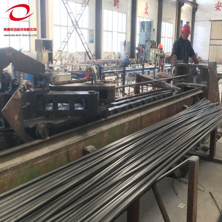 fastener/screw/bolt/nut/rivet low carbon steel wire