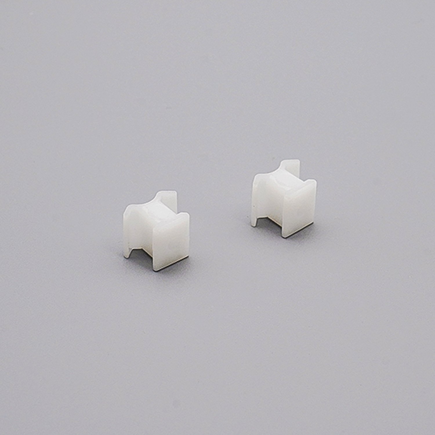 Car Headlamps Front Combination Lights 528# Plastic Mounting Bolts Clips