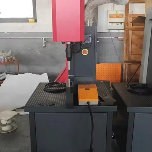 Hydraulic auto feeding riveting machine 416 618 824 fastener Insertion Machine Press-proof hand selfclinching fastener insertion