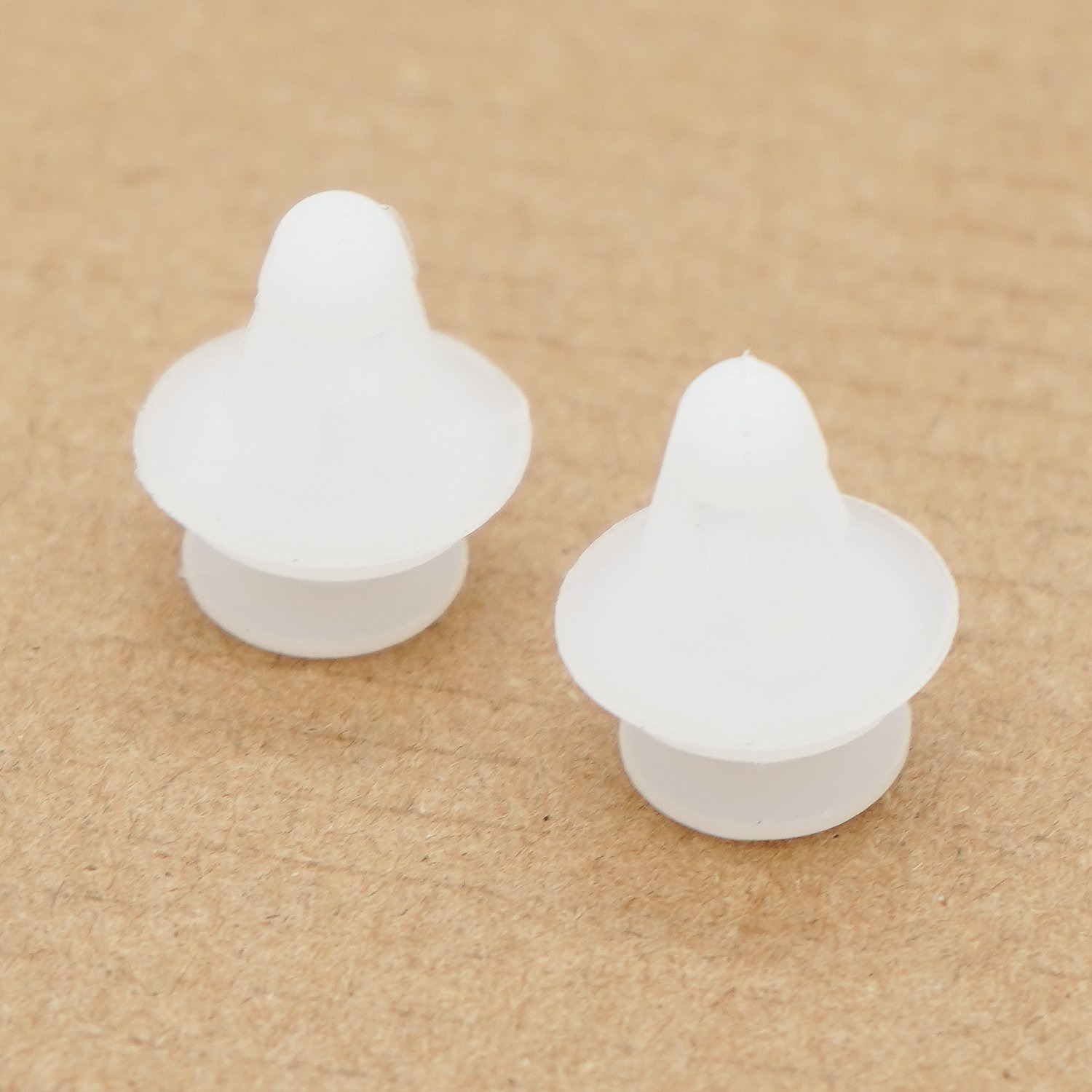 Car Mat fixing Clips Plastic Auto Parts Clips Fastener Automotive Fasteners Fir Tree Clips Fender Liner Rivet