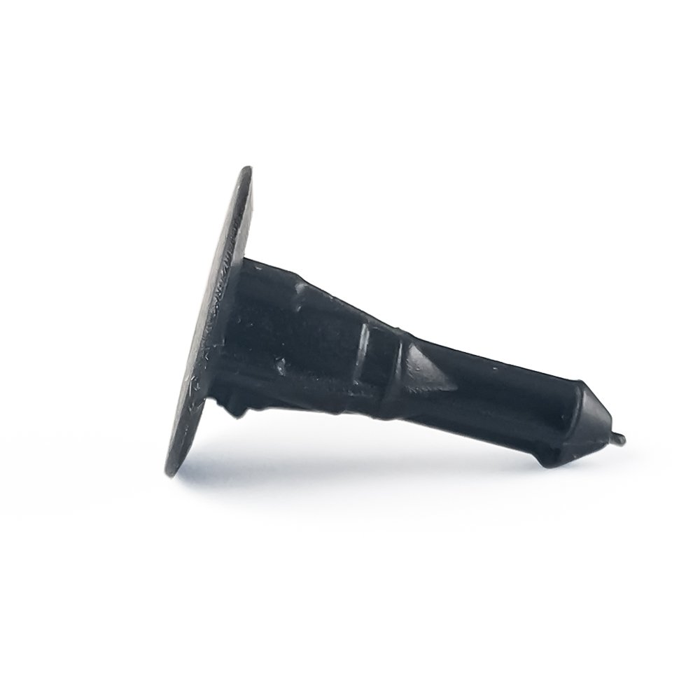 New Package Label Design 100pcs Small Box Auto Clips Plastic Auto Fastener for Car Body Fixing
