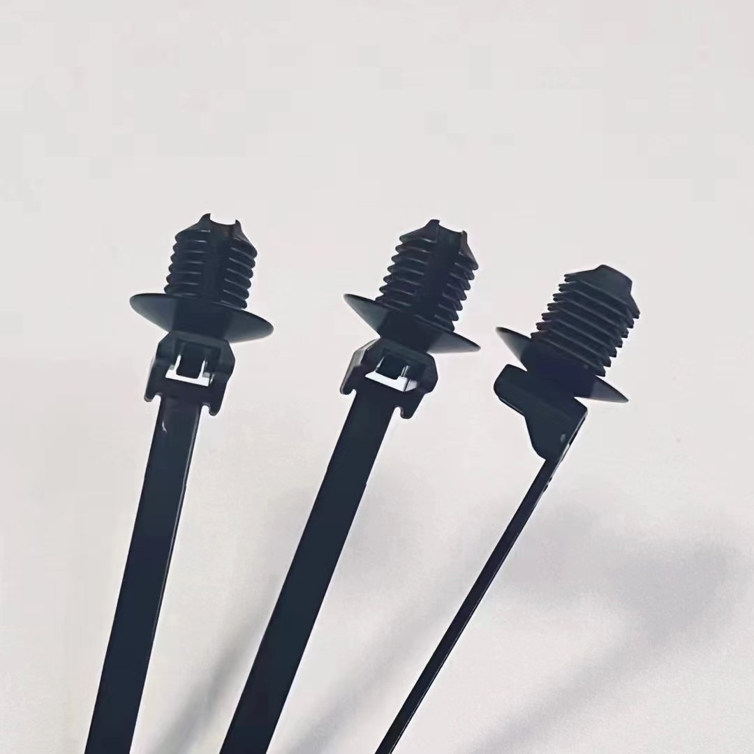 New Energy Customizable Auto Plug-Type Wiring Harness Fastening Ties Nylon Black Car Auto Cable Strap Push Mount Wire Tie