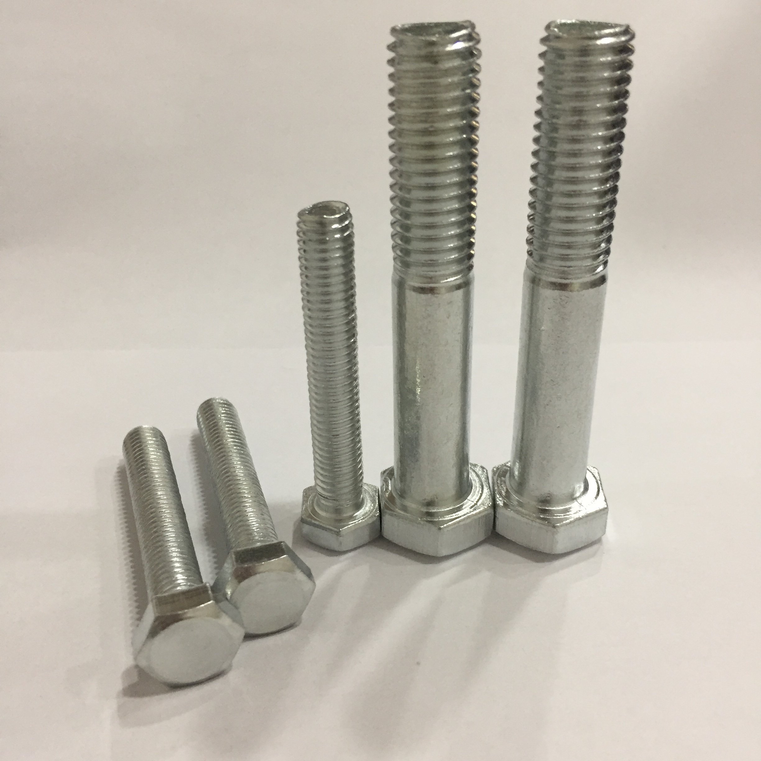 Hebei fasteners Customized High Strength Hex Bolts M8 M10 M12 M14 M16 M20 M30 M38 M45 Grade4.8,8.8,10.9