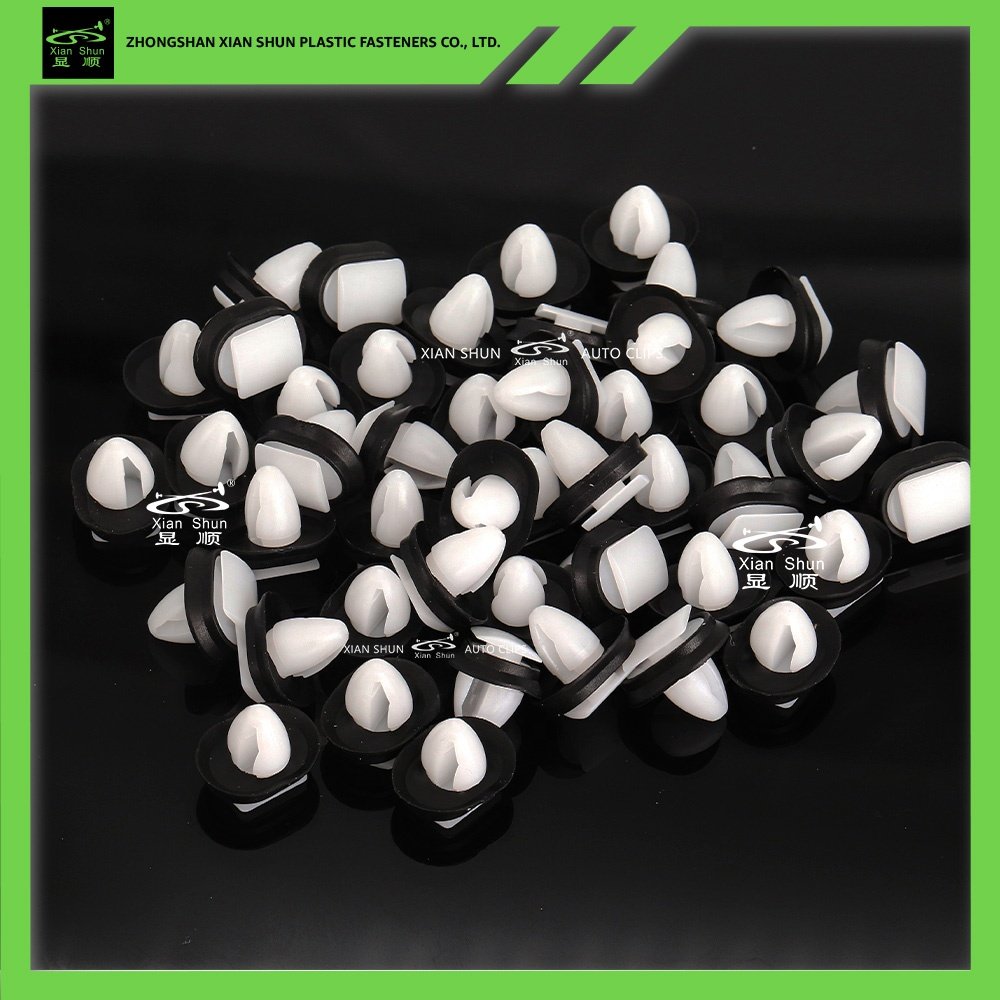 XianShun Factory Apply To B Supplier Automotive Fasteners Door Trim Panel Clips Car Clips Auto Fastenesr