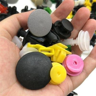 Colored factory nylon material door plate fixed fender fixed car push-type fastener clips