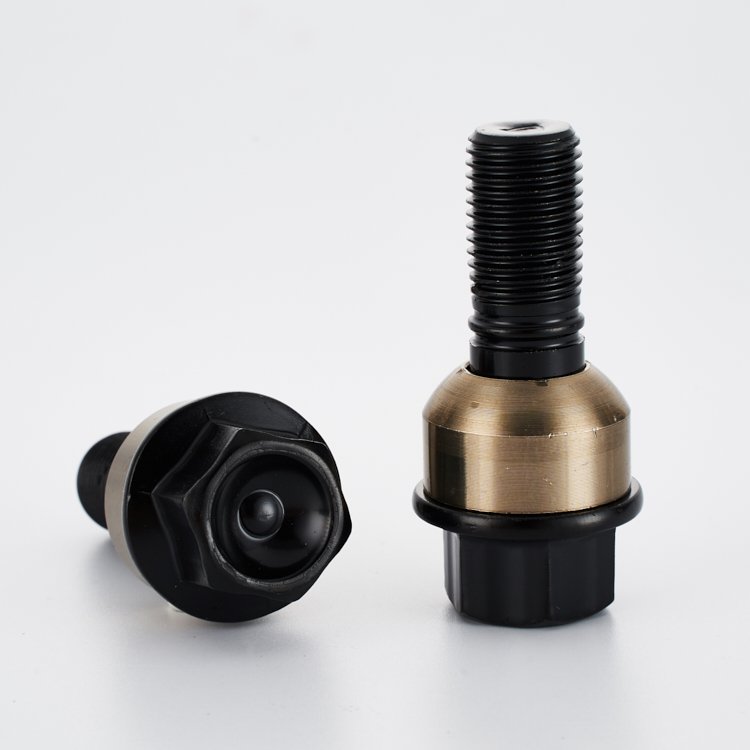 Wholesale custom trendy steel black wheel bolts cars balanced tires fasteners bolts