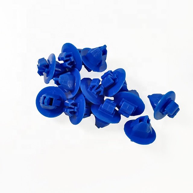 D126 Auto Clips 75396-35020 China Auto Trim Clips Fender Flare Retainer Clips