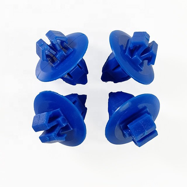 D126 Auto Clips 75396-35020 China Auto Trim Clips Fender Flare Retainer Clips