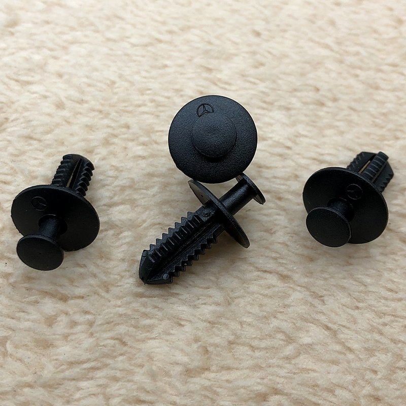 Mercedes-Benz E-Class G-Class S-Class V-Class GLA-Class GLC-Class Auto Fastener & Clip Front and Rear Fender Radiator Clip