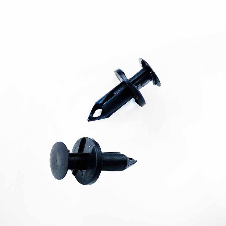 Plastic Car Clip Push Type Retainer Clips Plastic and Nylon Bumper Cover and Fender Shield Fasteners