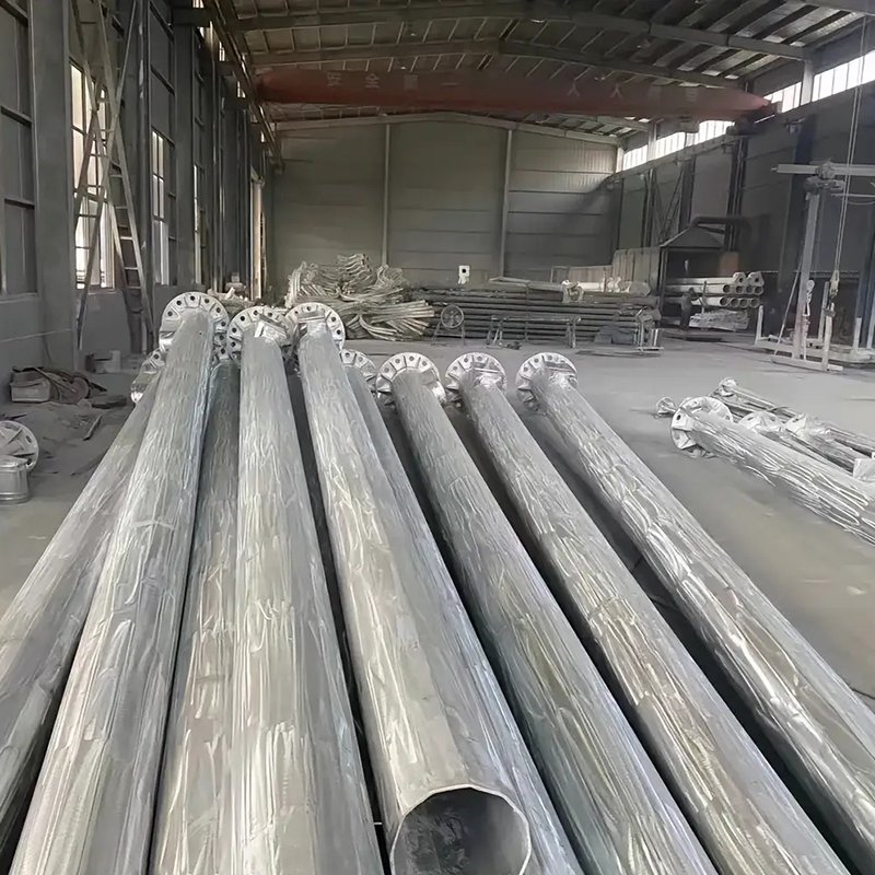 Hot-DIP Galvanized Steel Conical Octagonal High Mast Lighting pole 15m-40m High Mast Light