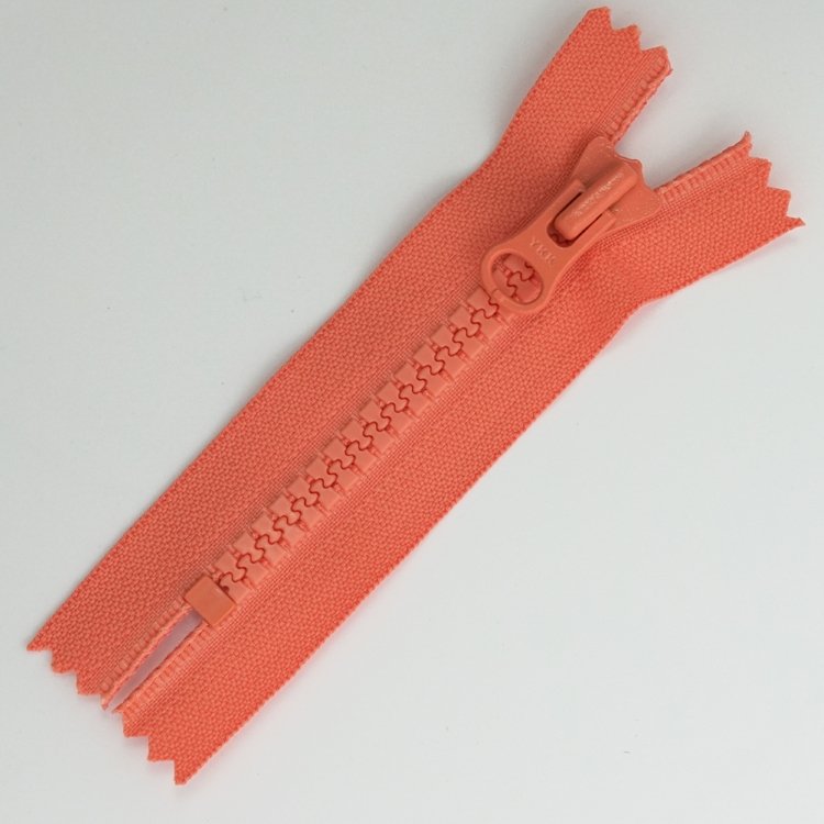 YKK Zip Fasteners Sale 20 Big Teeth Plastic Zipper Custom Bulk Decorative Zippers for Tents