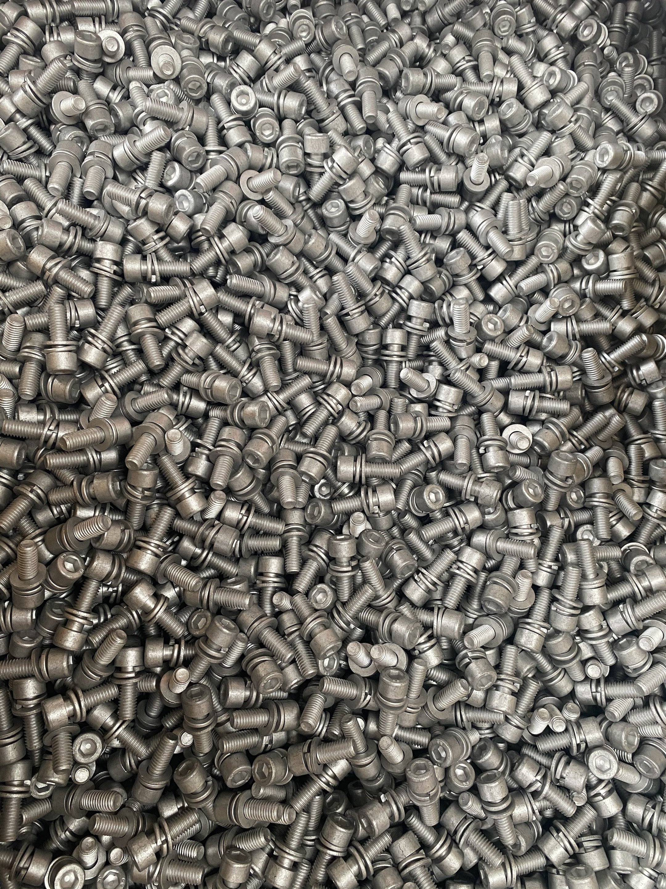 Zinc Plated DIN912 Stainless Steel Hex Socket Head Cap Screw M2.5x25 Inch M8 M12 Grade 8.8 M1.4x4mm #2-56x5/32" Allen Bolt Screw