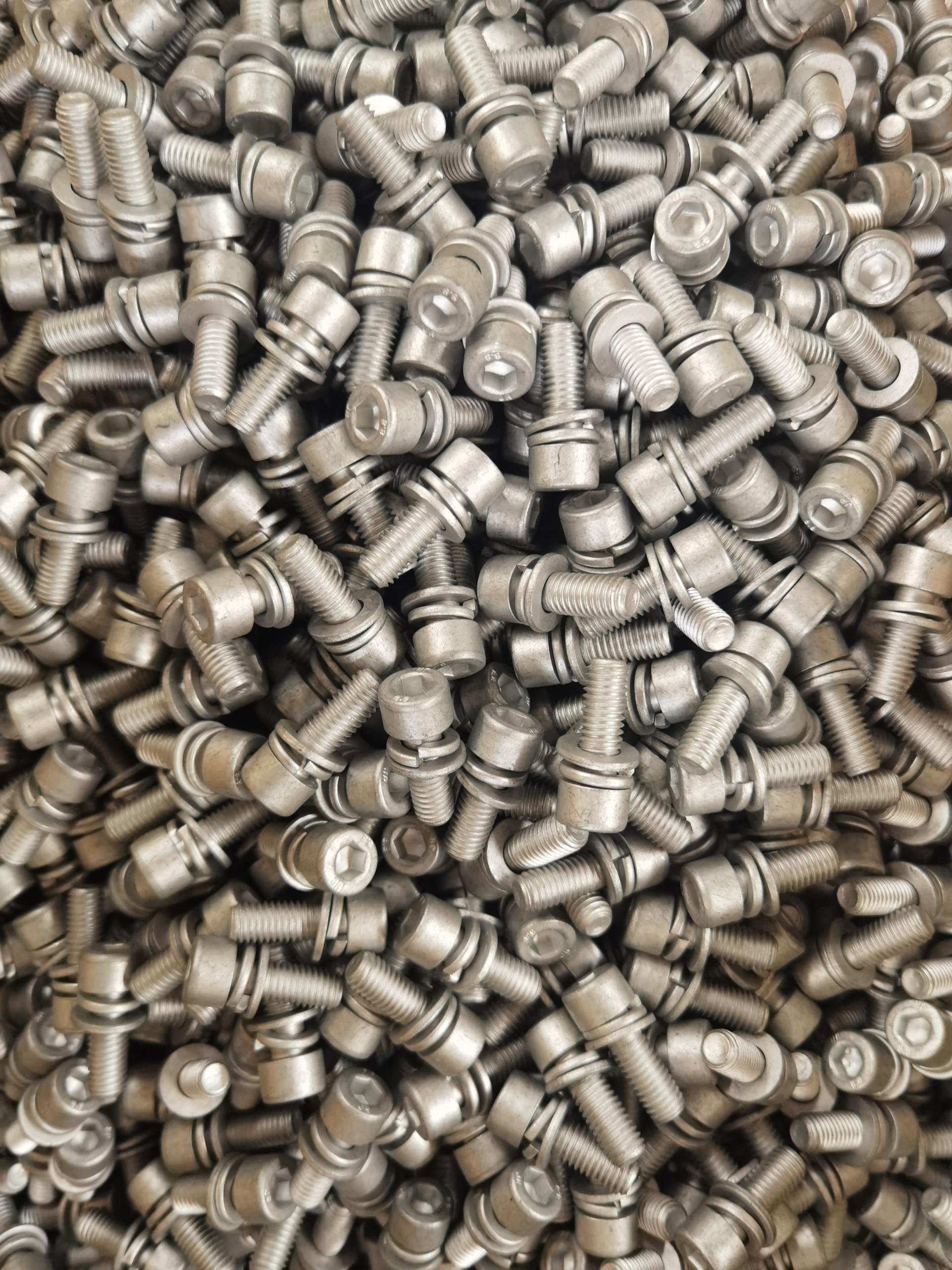Zinc Plated DIN912 Stainless Steel Hex Socket Head Cap Screw M2.5x25 Inch M8 M12 Grade 8.8 M1.4x4mm #2-56x5/32" Allen Bolt Screw