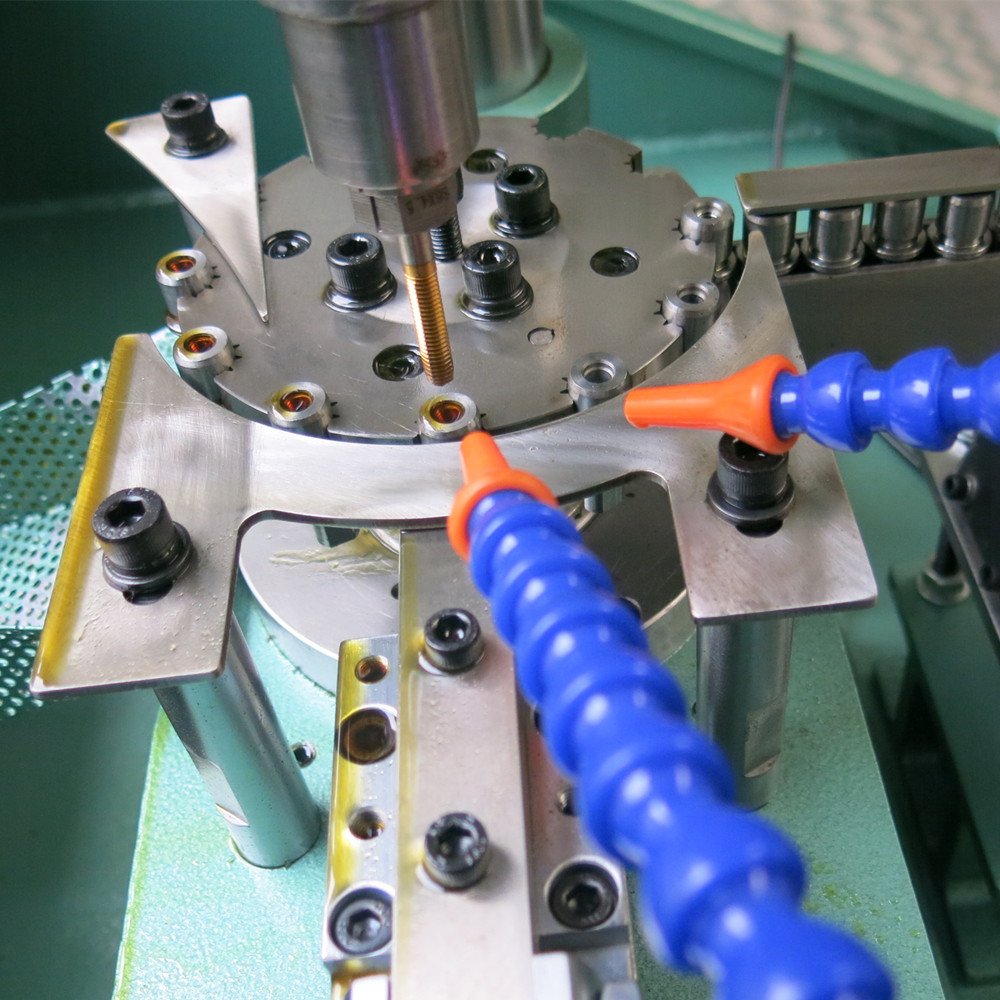 Nut Tapping Machine on Sales Hot Selling Products Servo Fully -automatic High Precision Customized CNC Provided Automatic 16 Mm