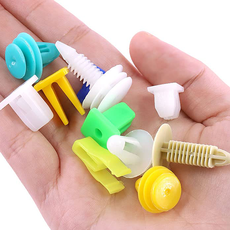 Universal Auto Spare Parts Fastener Automotive Car Auto Body Clips Plastic Auto Fastener Clip Trim Retainer Body Rivet Bumper