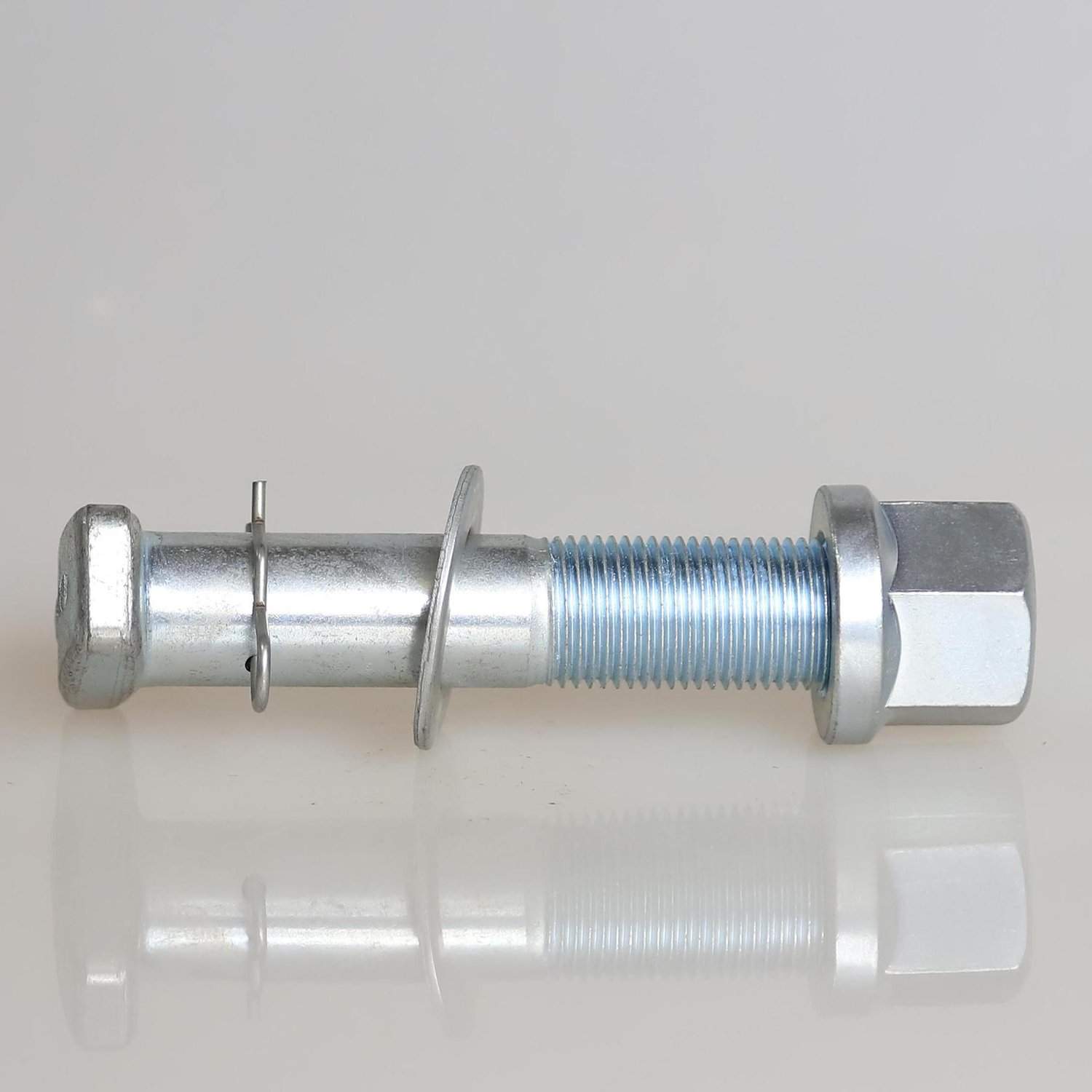 Top quality auto parts for heavy trucks M20*12.0*130 wheel studs wheel hub T-bolts for Volvo