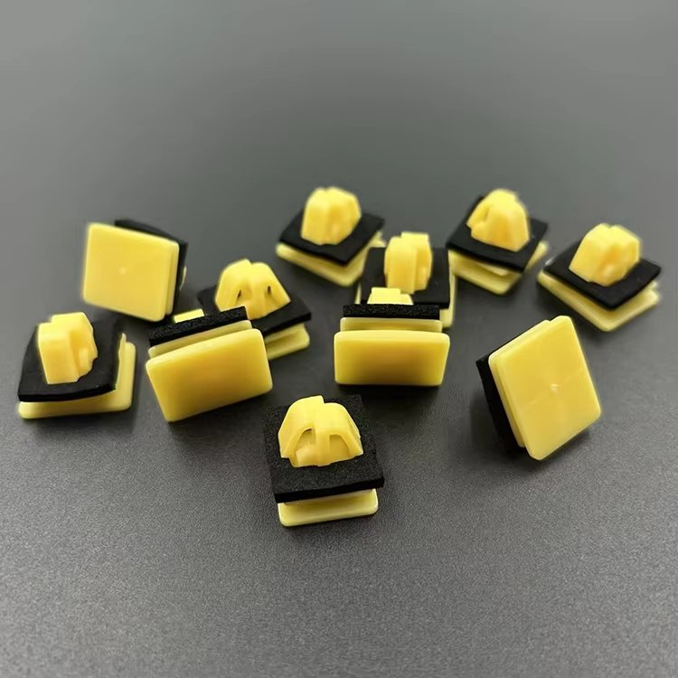 Auto Plastic Clips And Fasteners Car Trim Panel Retainers Clips Rivets Auto Body Fasteners 08461