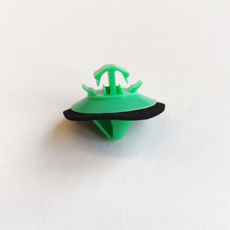 Innovative Nylon Car Door Panel Clips Fastening Parts Wholesale Sale Clip Car Fasteners Auto Plastic QKJ-39