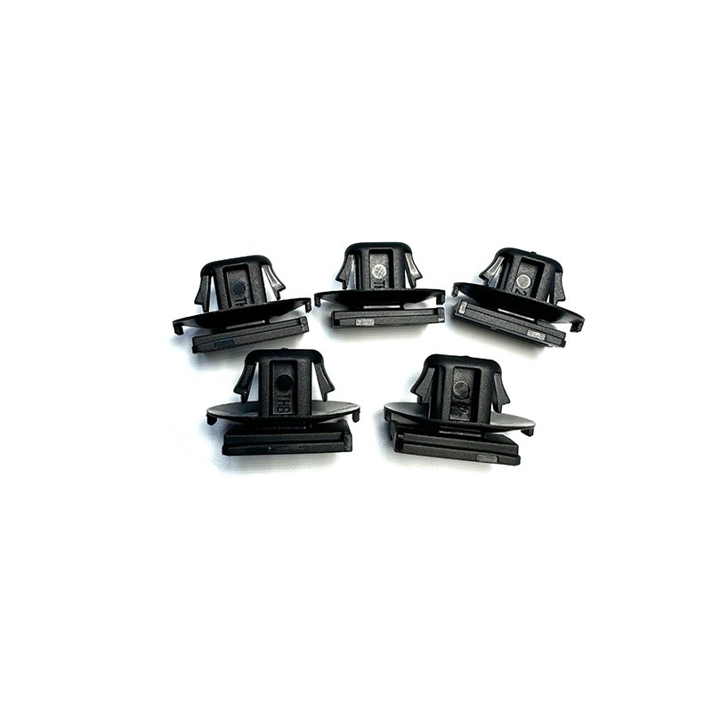 Auto clips made of PA66 auto plastic fastener and used expansion buckle for car clips