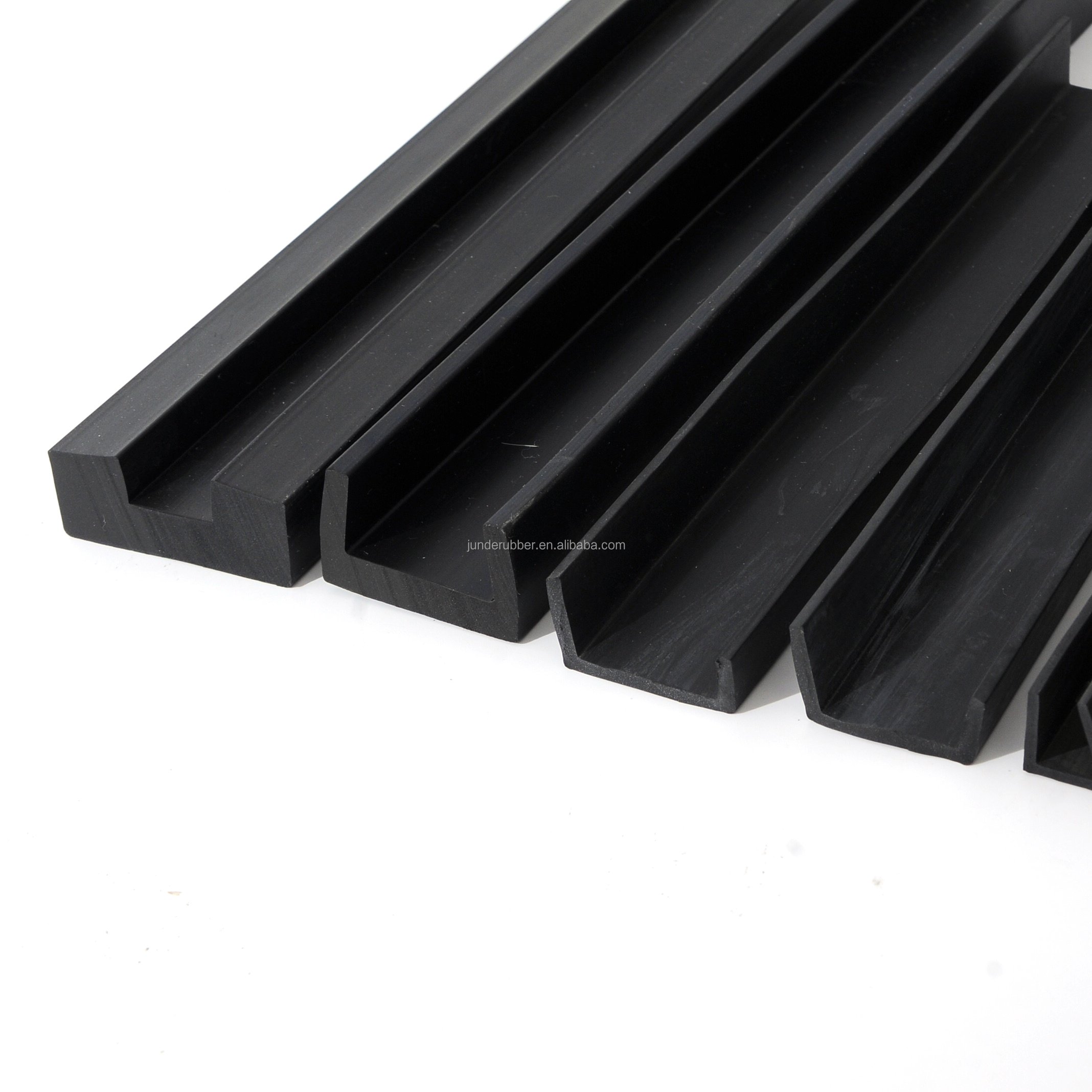 C Shaped Automobile Oil-resistant Tank Silicone Sr Nbr Sbr Extruded Band Clamp Groove Seal Strips