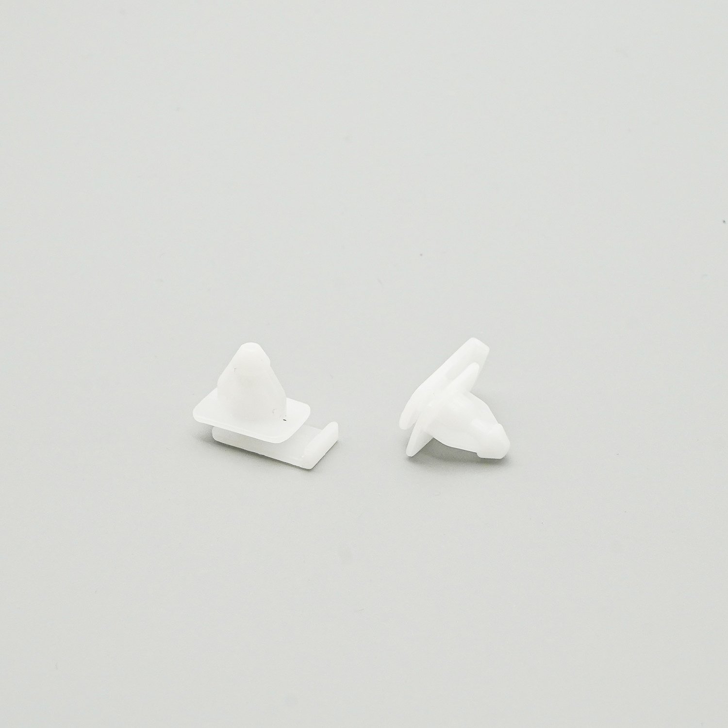1465# Automotive Spare Parts Car Universal Body Shield Retainer Bumper Fastener Nylon Clips Car Door Panel Clip