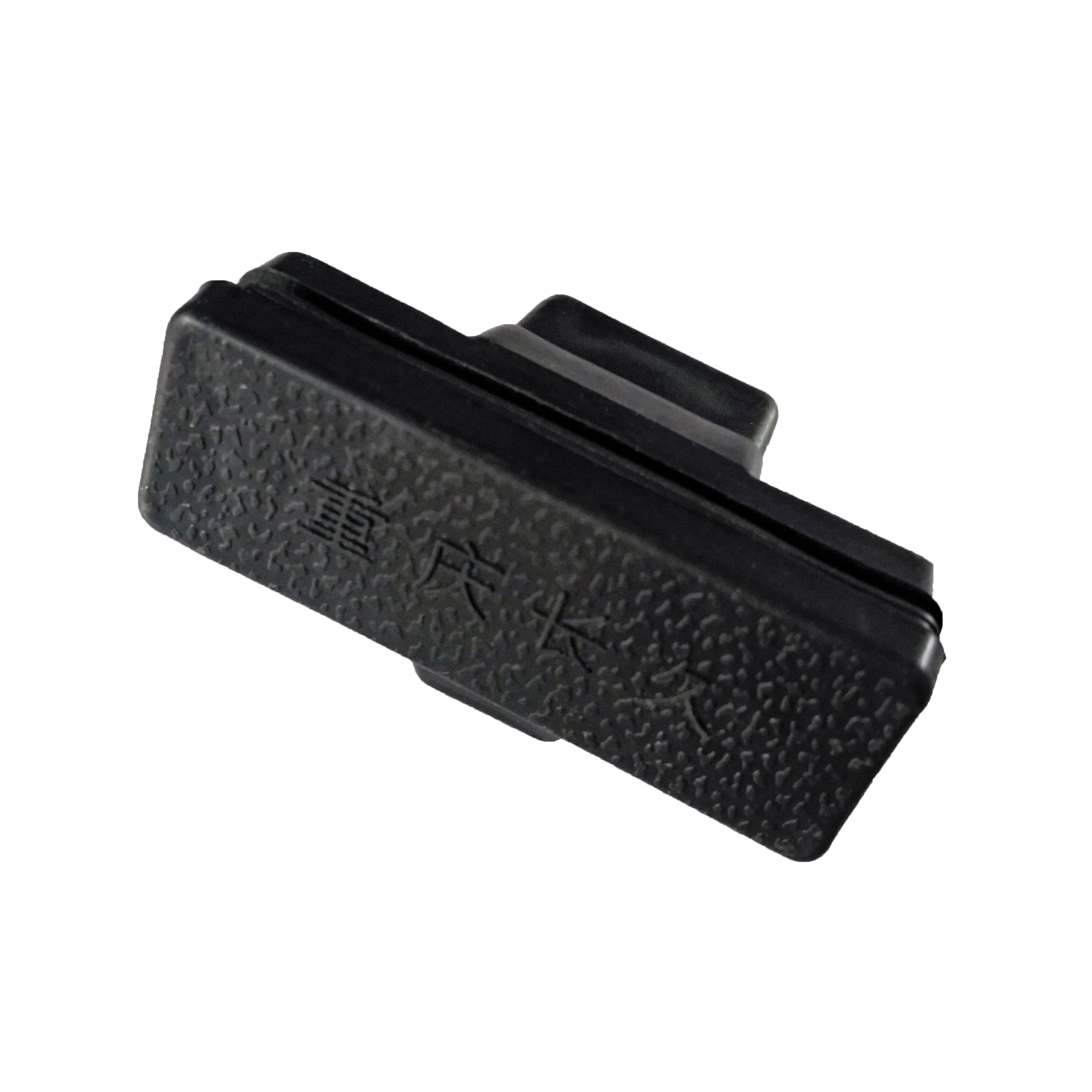 Car Window Sliding Glass Lock Hook Car Clips Suitable for Changan 4500 Glass Buckle
