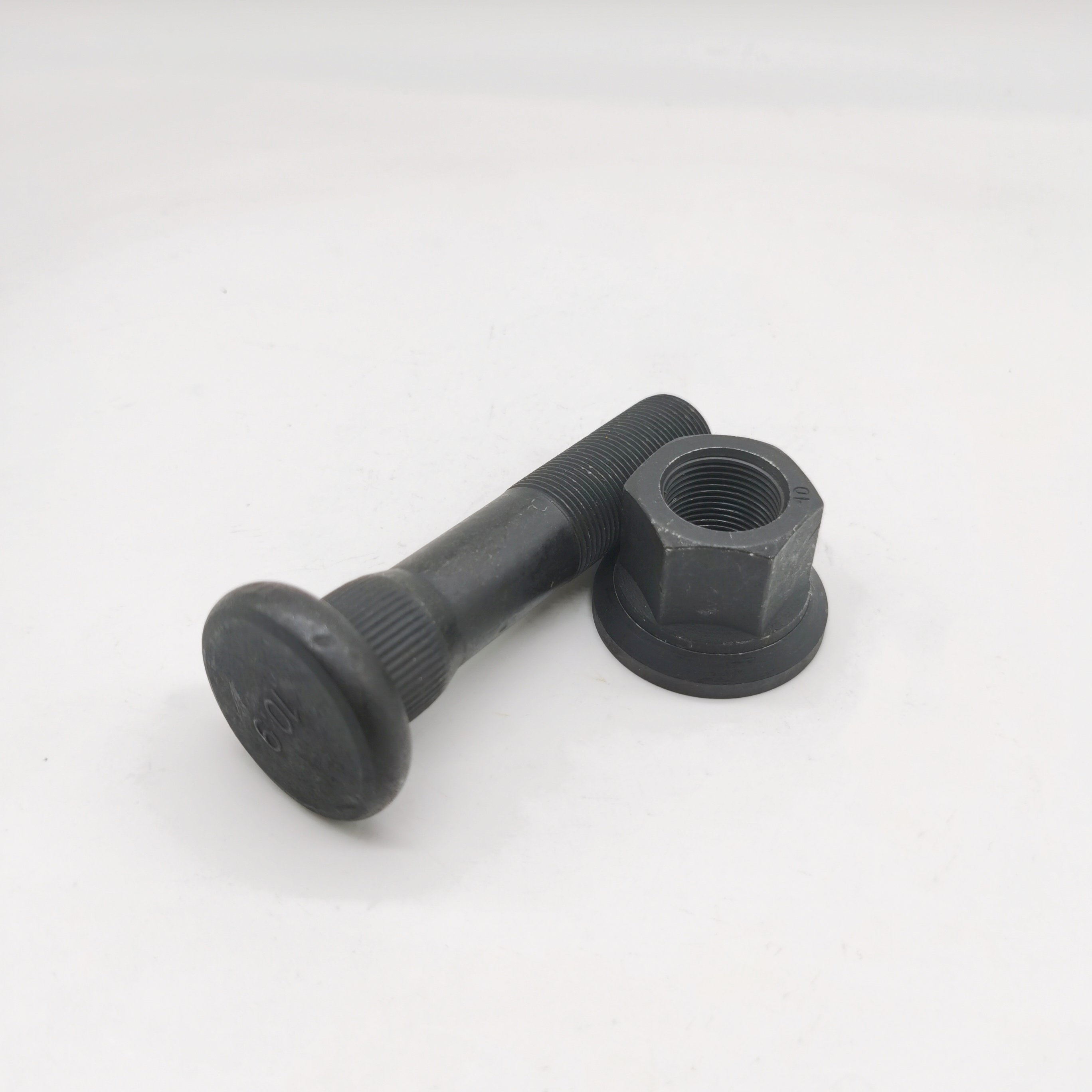 Daf Truck Spare Parts Wheel Hub Bolt 620649 Auto Parts