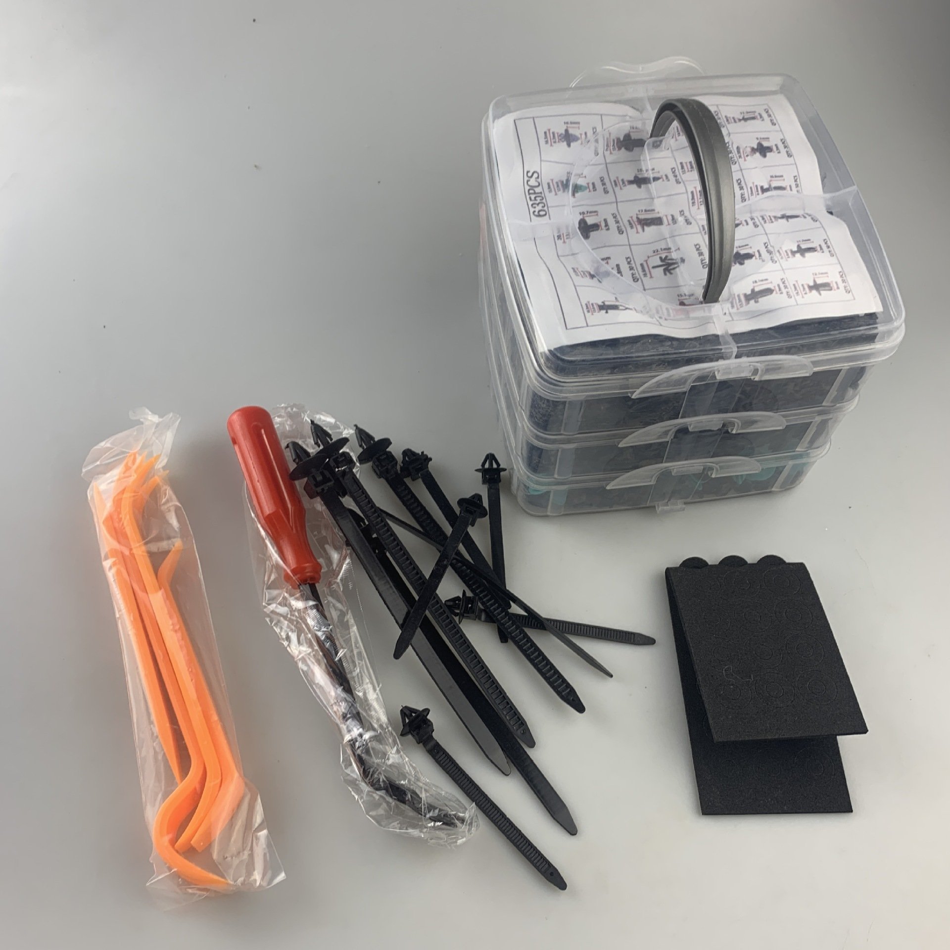 635PCS Mixed Auto Fastener Clip Car Repair Tool Retainer Nylon Pin Rivet Buckle Bumper Door Trim Panel Retainer Fastener Kit