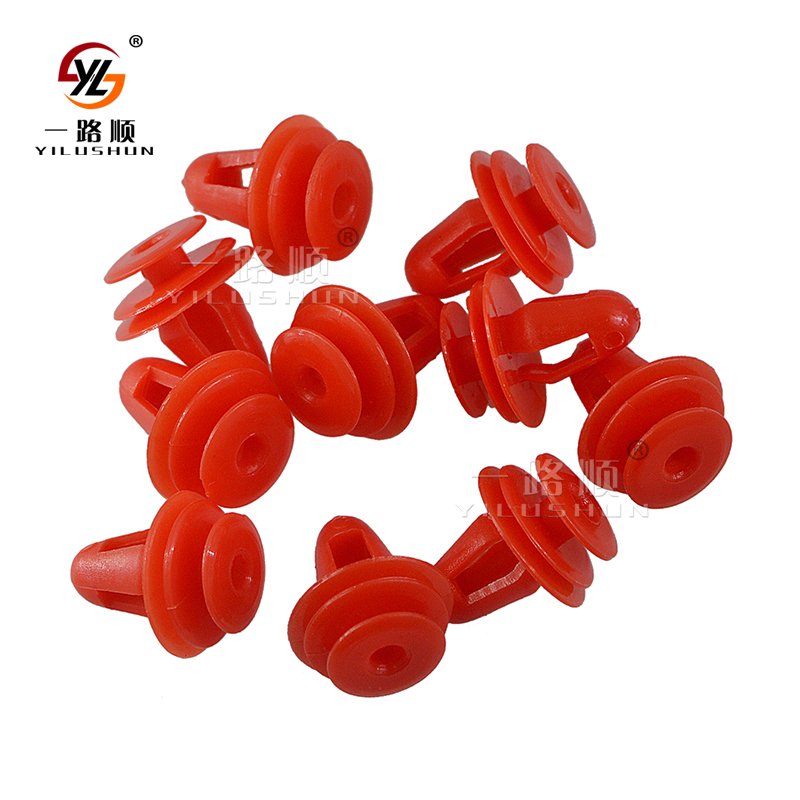 67771-30070 Universal Car Bonnet Bumper Clip expanding car clips automobile clips