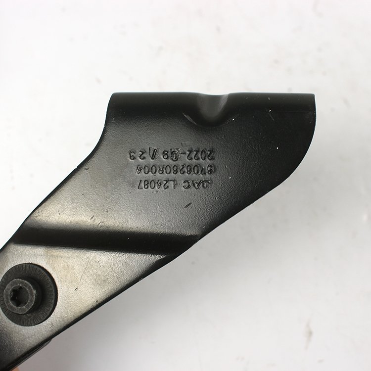 Sliding Door Fastening With Rollers 6706260R004 High Quality Sliding Door Fastening Auto Part Fastening For JAC Sunray