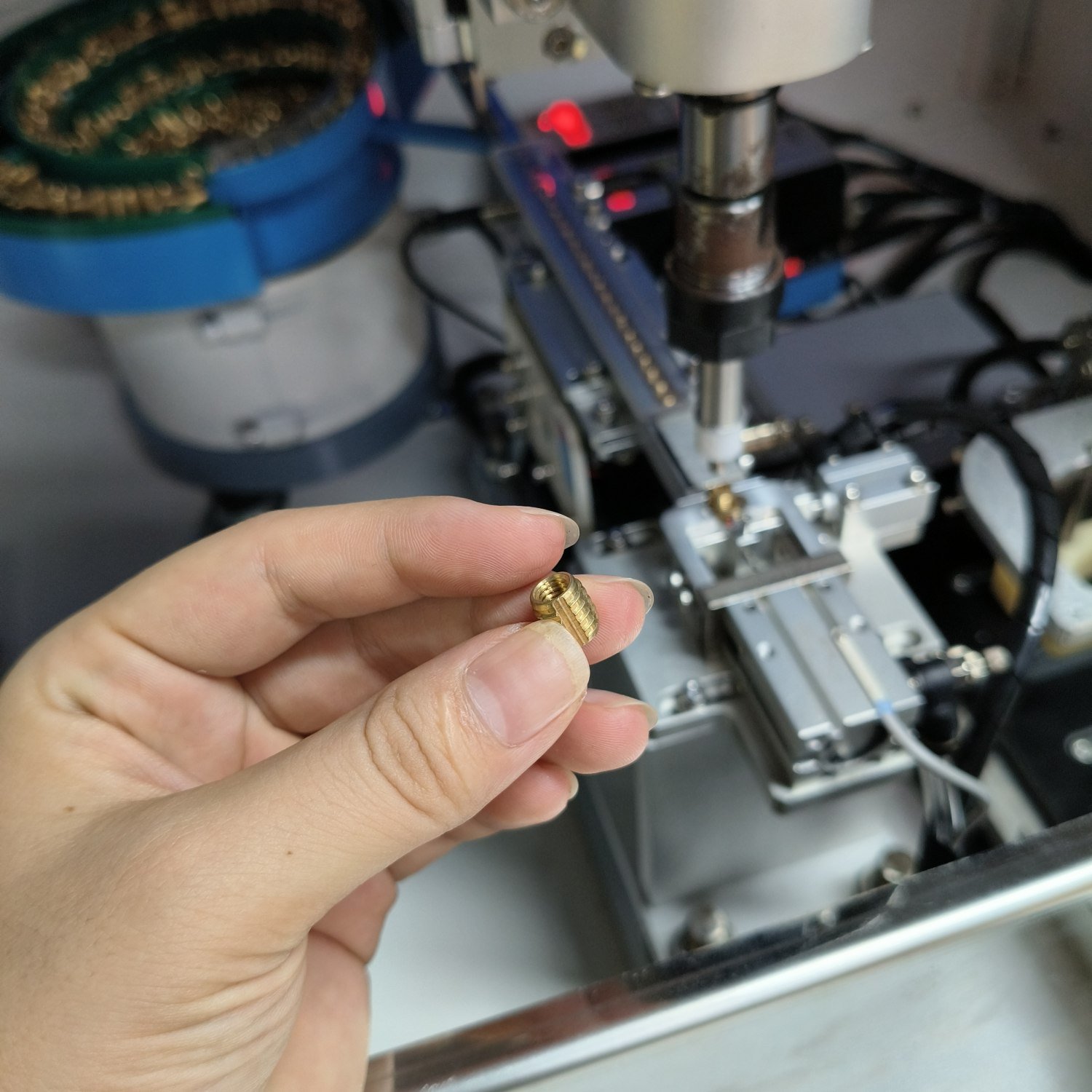 BBA automatic tool for threaded inserts installation robotic thread insert assembly machine wire thread inserts auto drilling