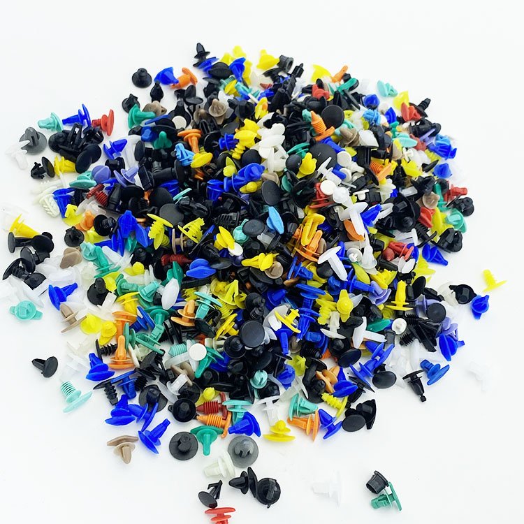 Mixed Universal Car Body Clip Auto Plastic Push Pin Rivet Fasteners Plastic Button Sealing Strip Nails Fixed Auto Clips