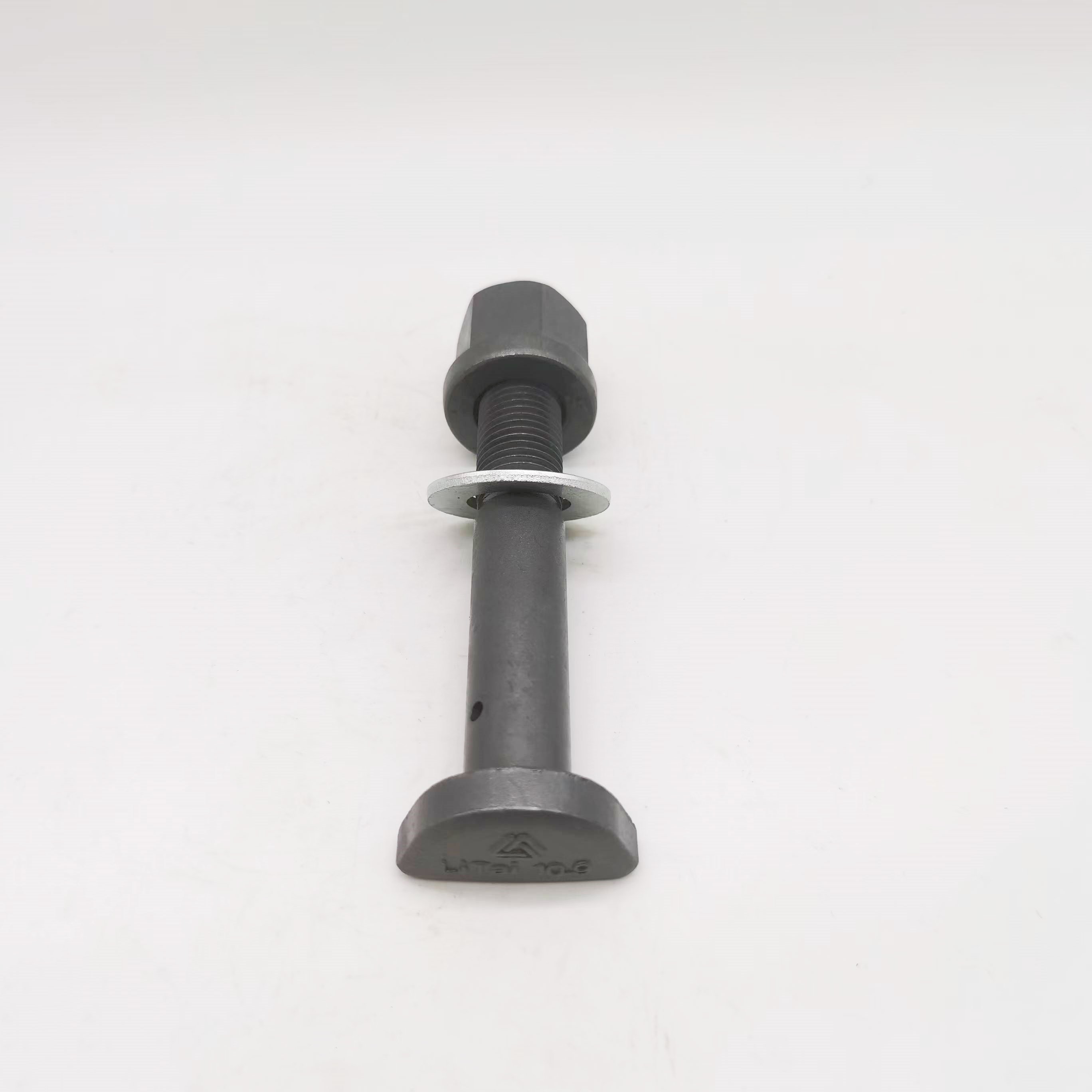 Heavy Duty Truck Auto Parts 659112612 D Head Wheel Bolt 110mm for Volvo Truck Bolts and Nuts