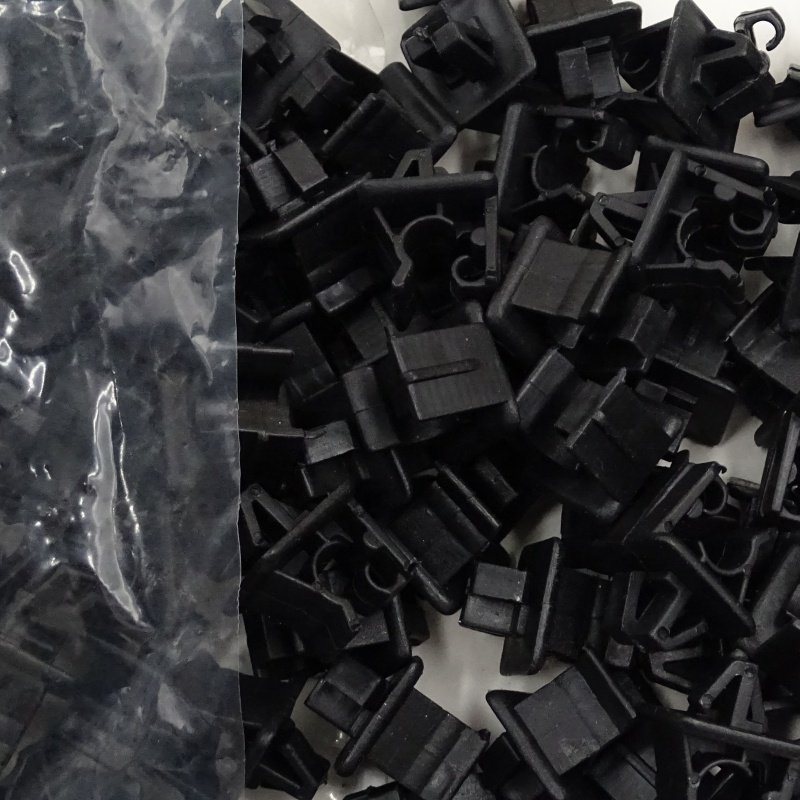Auto fastener Hood Support Prop Rod Holder Fasteners Machine Cover Car Buckle Clips for Hyundai Kia 81174-21010