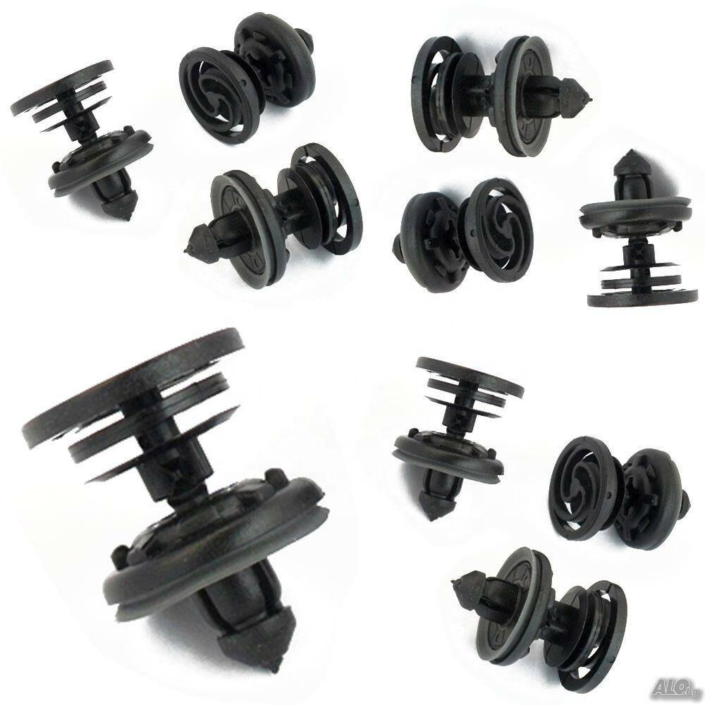 7L6868243 Plastic Bumper Clips and Fasteners Customized Shape Wide Range for Automotive