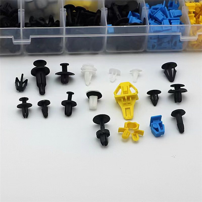 Wholesale auto cars plastic clips and fasteners With Good Material