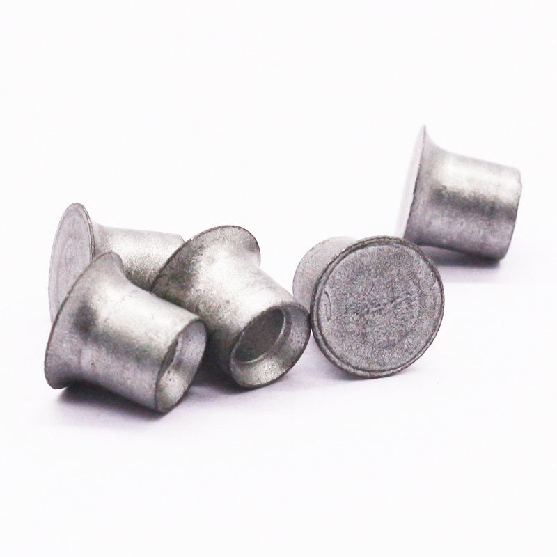 Professional Manufacturer SPR Self-Piercing Alternative to Spot Welding Self Piercing Rivet Put Into Metal Flat Head