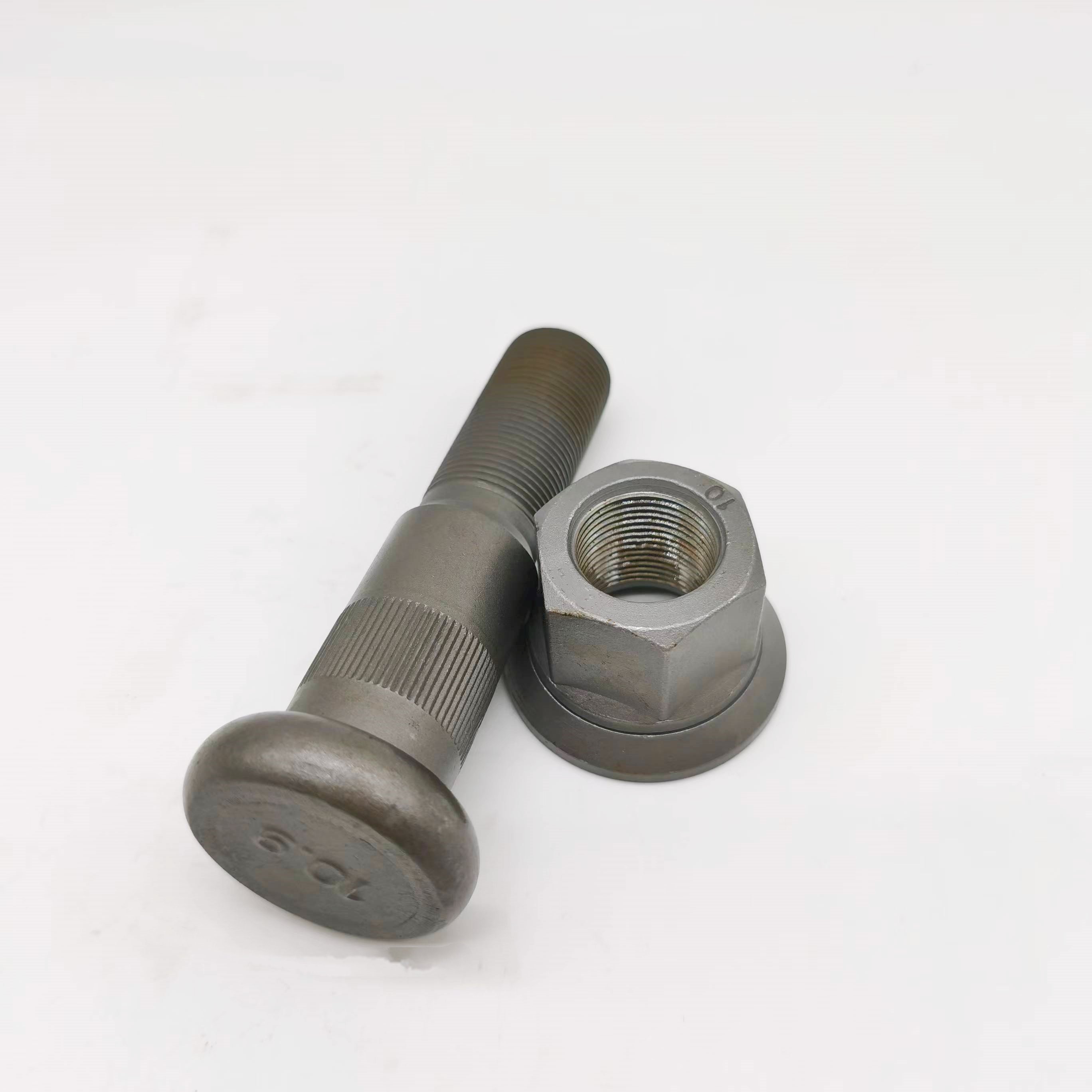 Factory Wholesale HINO 500 New Wheel Screw Front Axle Hub Bolt M22x1.5x98mm