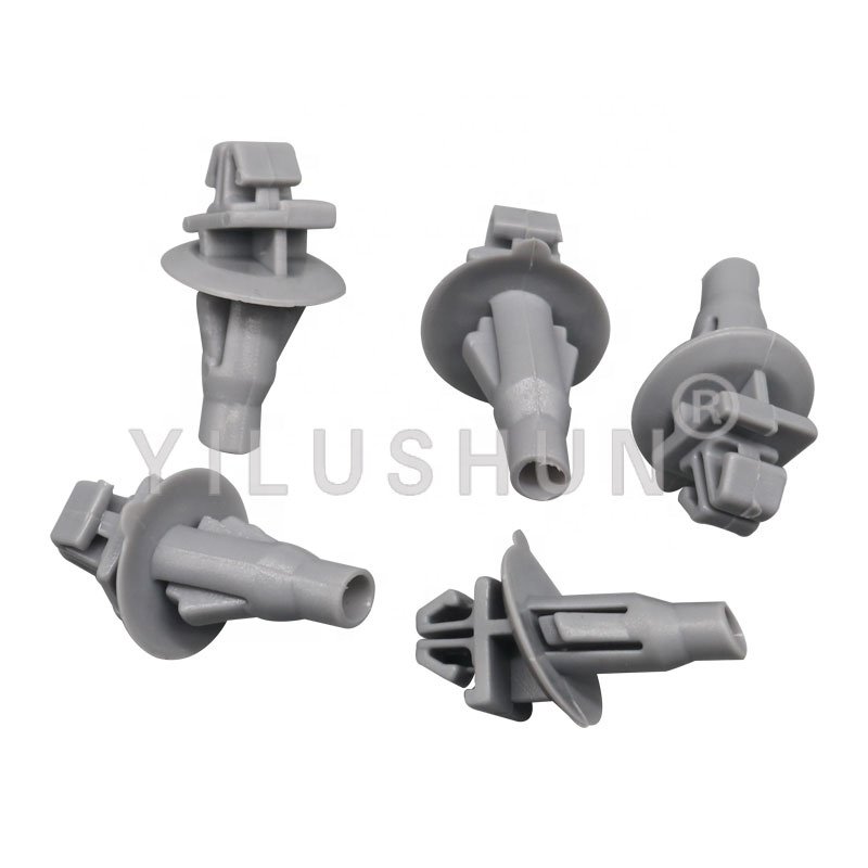 D135 automotive body fastener clips car door panel guard plate buckle 7588360010