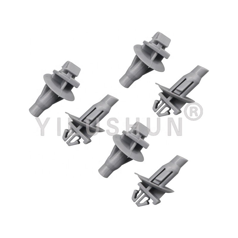D135 automotive body fastener clips car door panel guard plate buckle 7588360010
