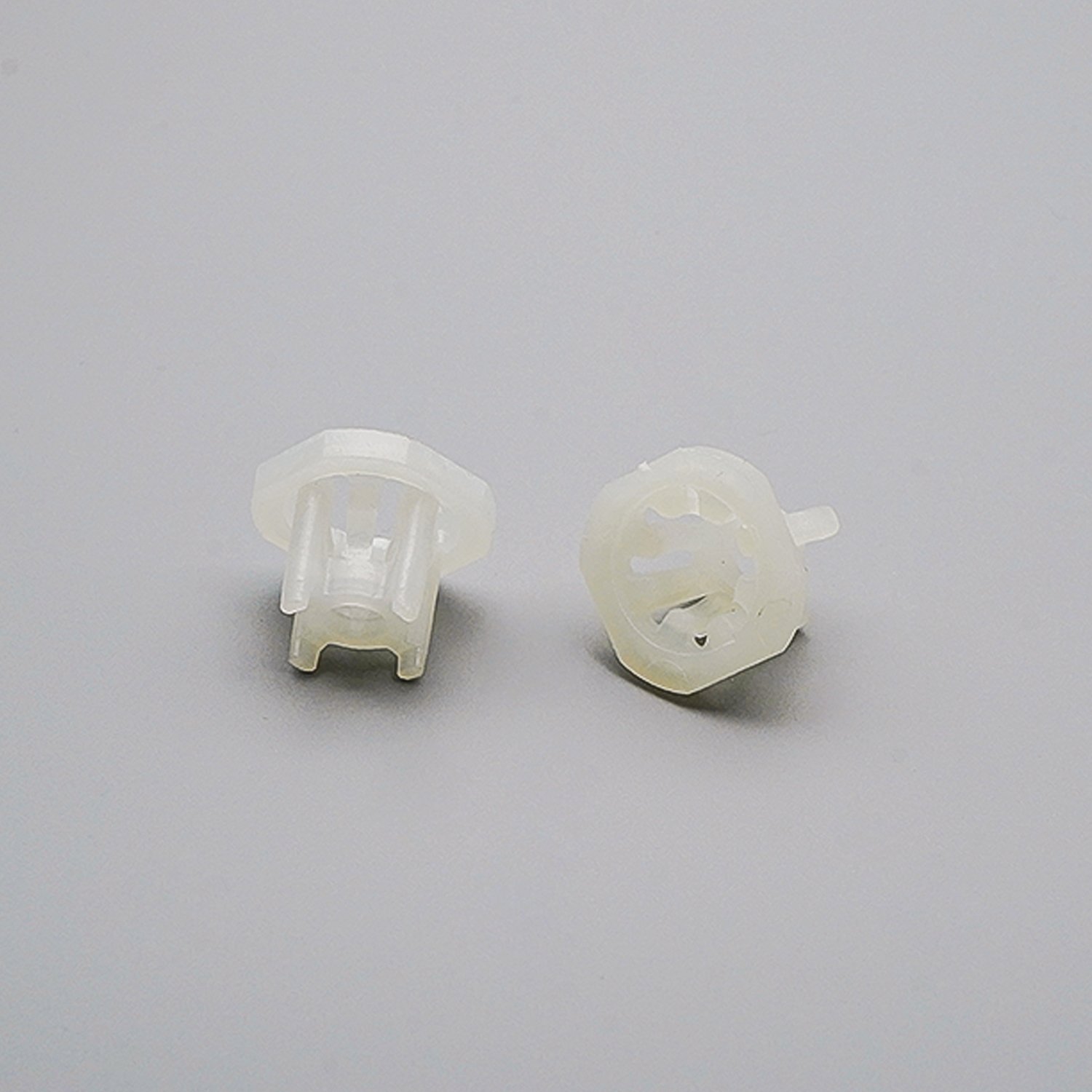 558# Hot Sale Auto Headlight Clips Fasteners Apply to Connect 10mm Ball Head