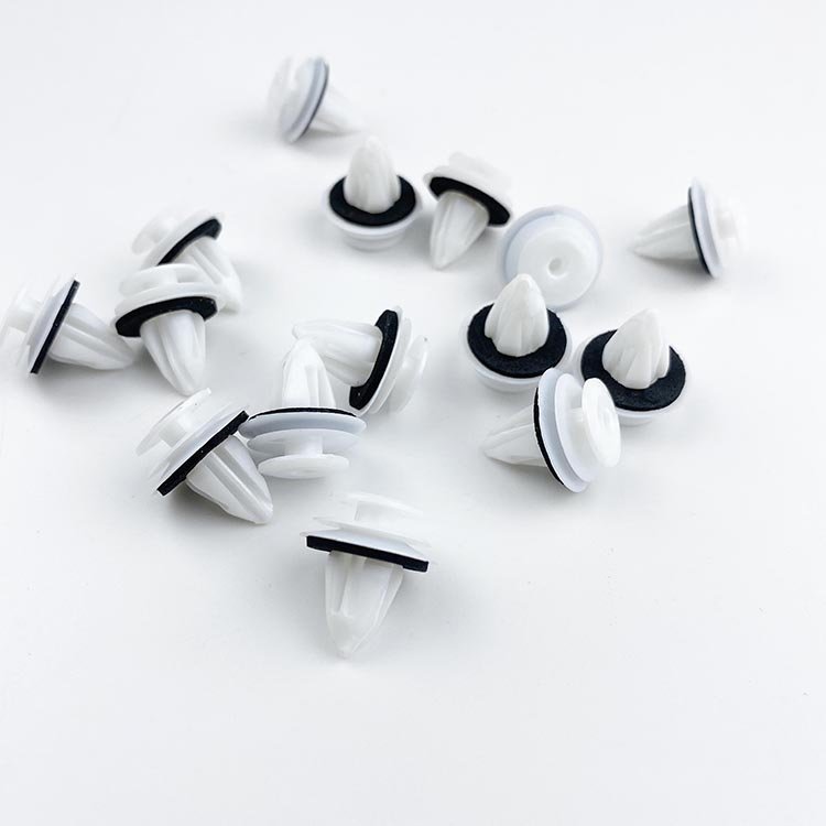 Hot Sale Auto Clips Fasteners New Nylon Fasteners & Clip Assortment for Car Door Panel Retainer & Bumper Clips Car Clip Plastic