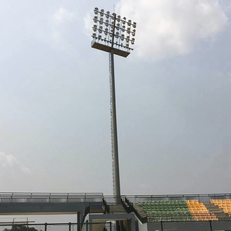 New design cheap price stadium customized 30m High Mast Lighting pole with Ladder