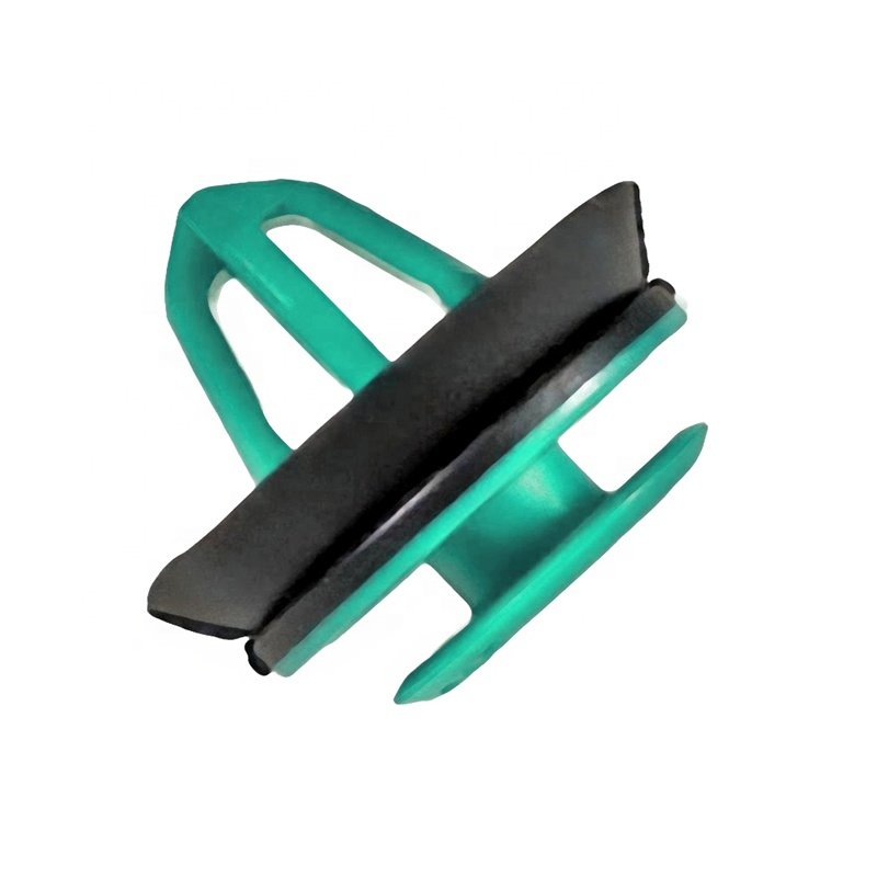 Supply of Automotive Clamping Door Panel Foot Mat Fasteners Clamping Automotive Plastic Clips Complete Collection