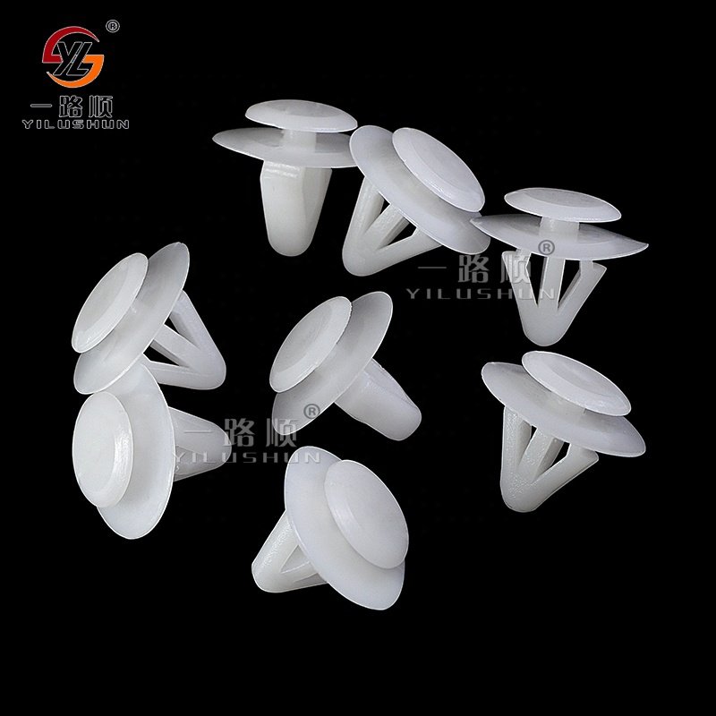 D94 China high quality car body special door panel buckle rivet direct