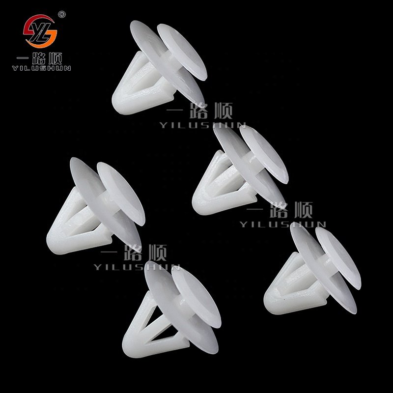 D94 China high quality car body special door panel buckle rivet direct